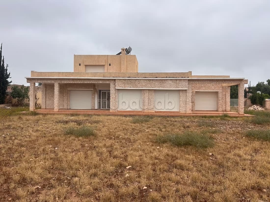 Villa en pierre de pays SANS VNAà 15 kms d'Essaouira