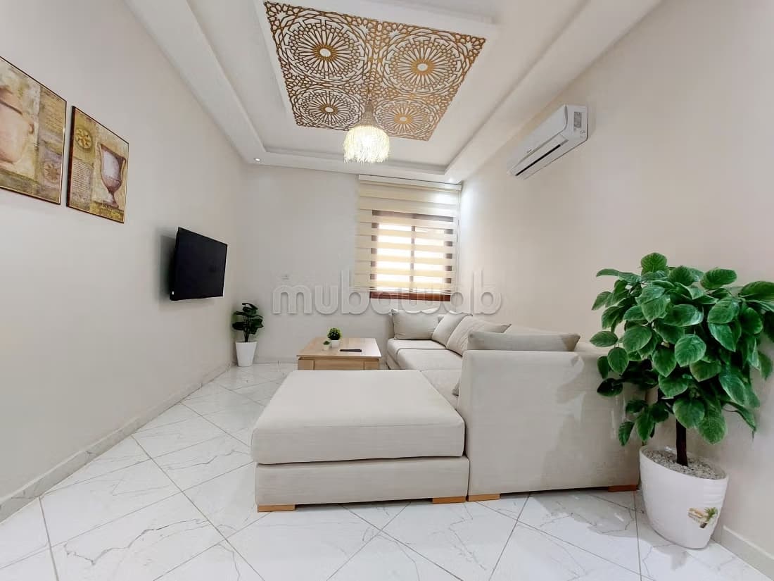 Appartement à vendre à Ennajd. 2 chambres agréables. Bien me...