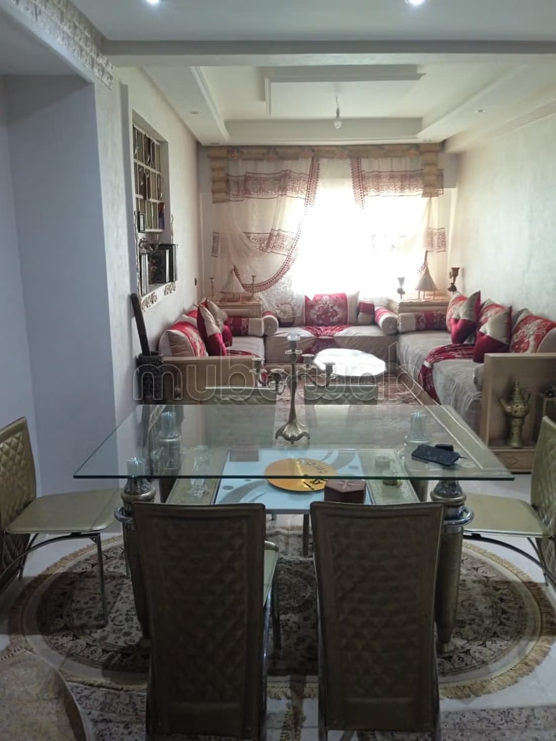 Vente d'un bel appartement à Oued Eddahab. 4 pièces conforta...
