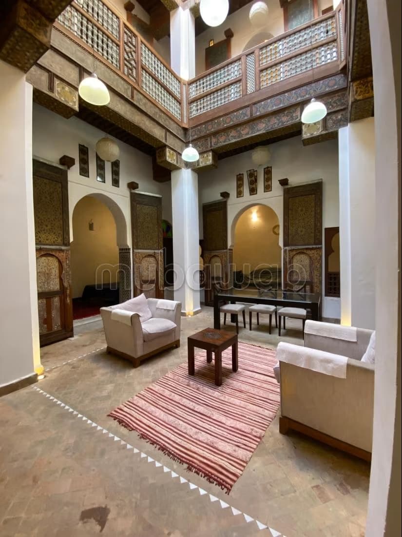 Maison authentique avec de nombreux éléments d'origine