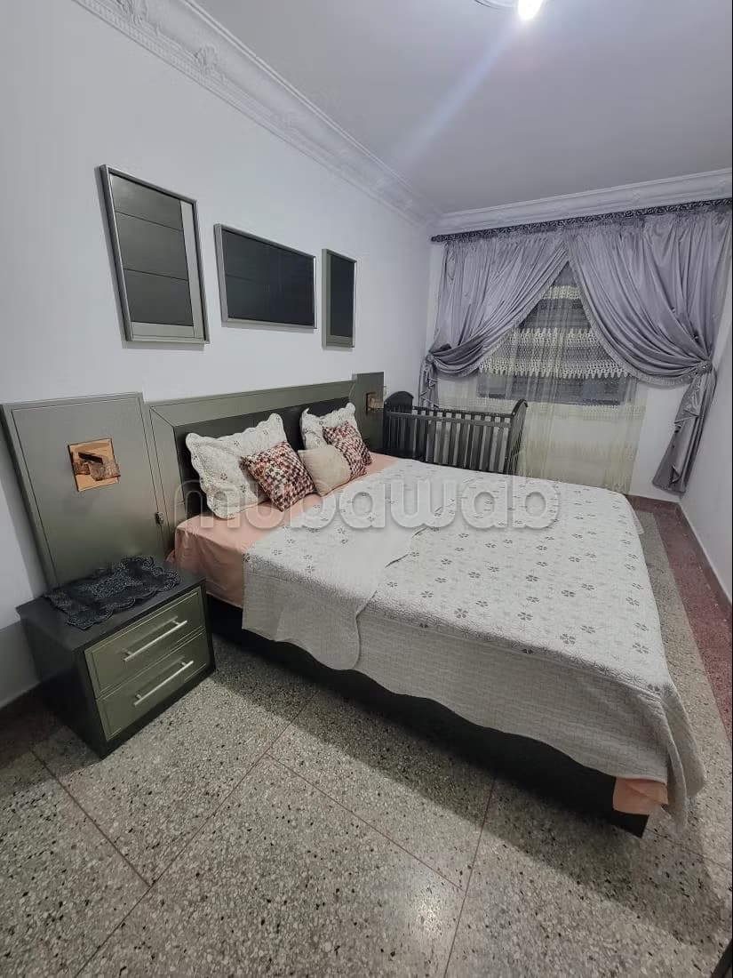 Location d'un appartement à Kouilma. 3 pièces. Bien meublé