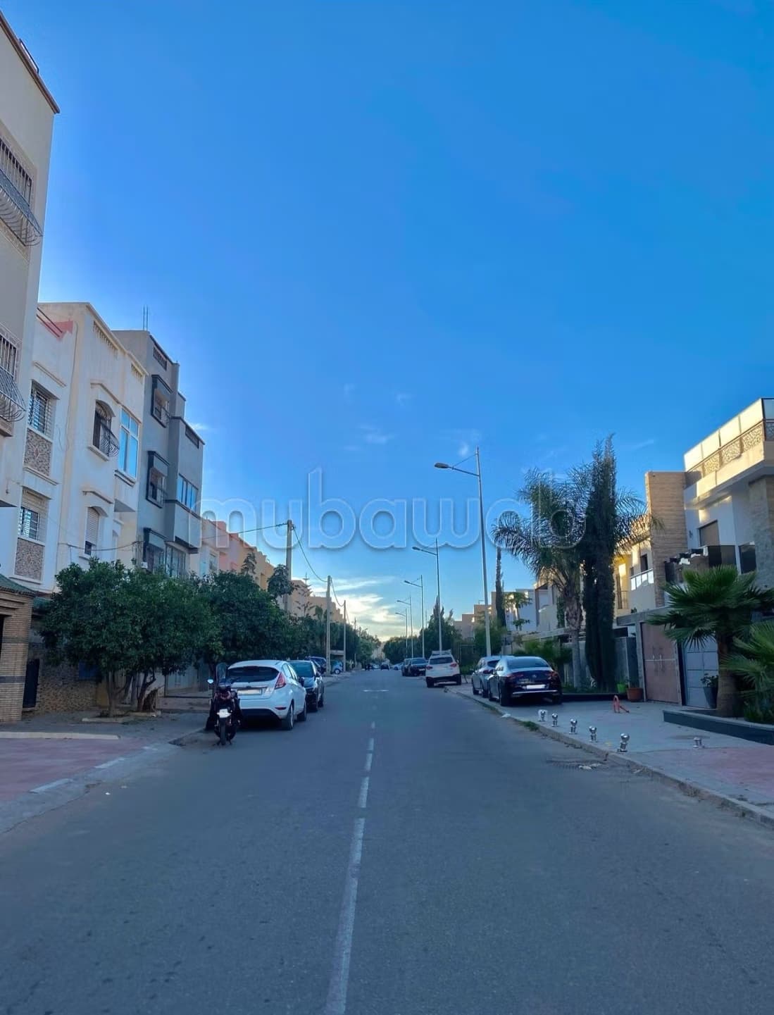 Appartement à vendre à Al Wifaq. 3 pièces. Bien meublé