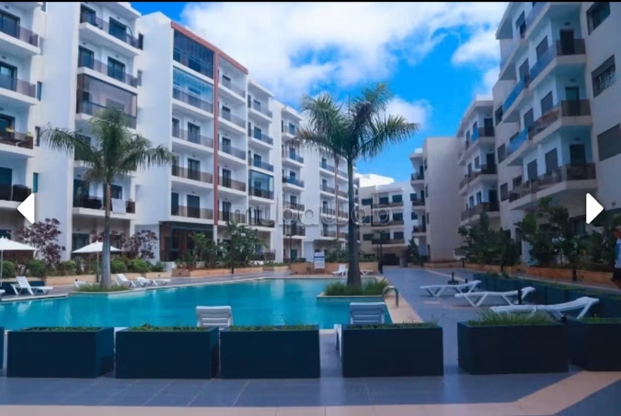 Résidence piscine à Mannessman