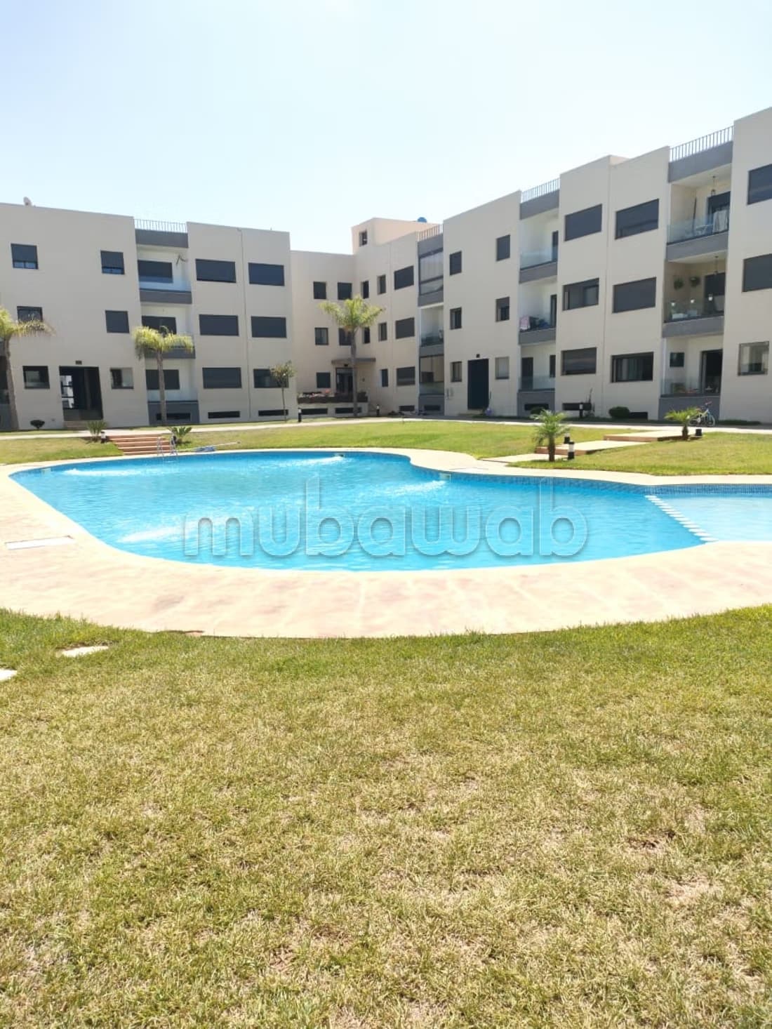 Bel appartement vide res avec piscine à Val d'or