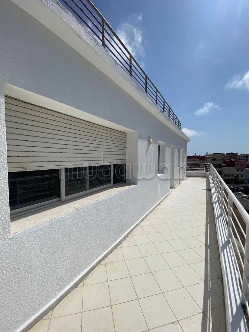 Apparemment à vendre résidence Oum hani