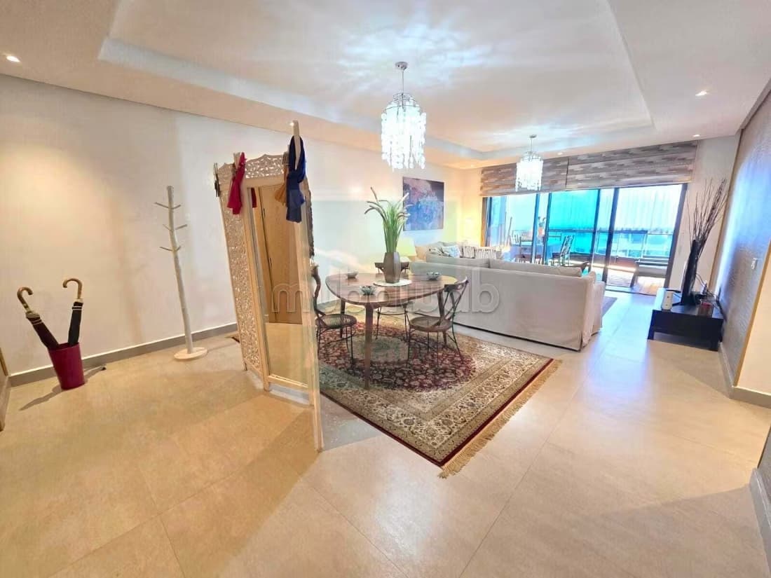 DV. 1007: Appartement à la Marina de Casablanca