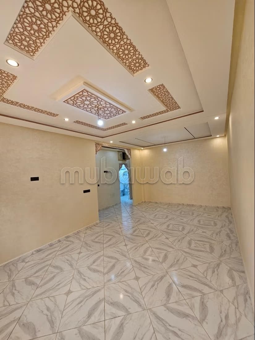 Bel appartement à vendre à Oliverie. Superficie 88 m²