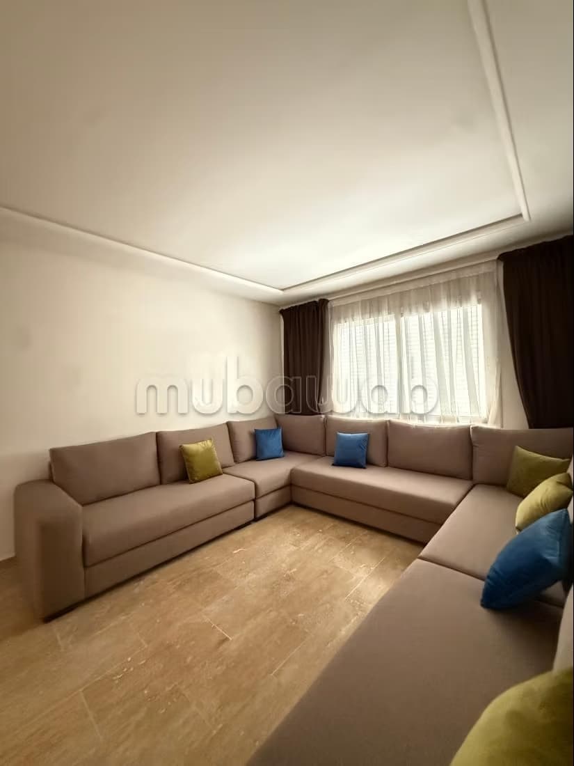 Superbe appartement semi meuble à louer en Centre 2 chambres...