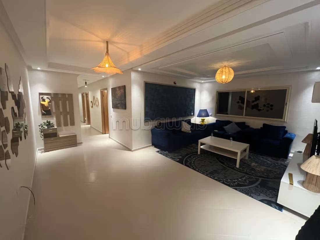 Location d'un appartement à El Hadadda. 4 pièces confortable...