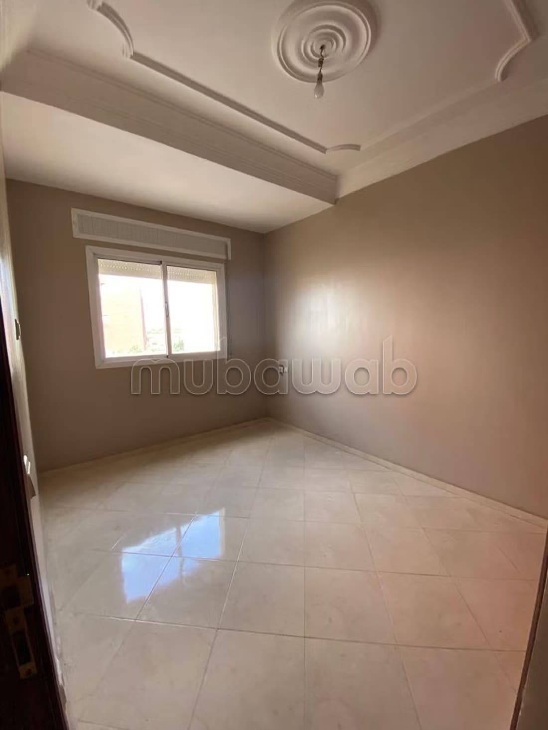 Appartement à l'achat à Martil. Superficie 53 m². Fenêtres a...