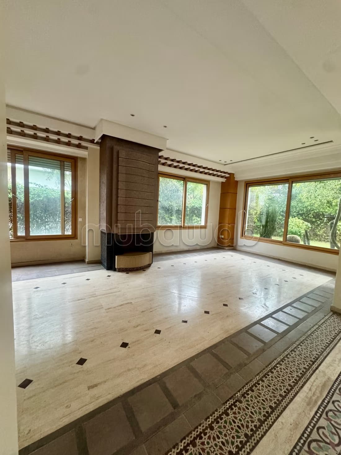 Villa à vendre – Résidence fermée, Quartier Polo – Casablanc...