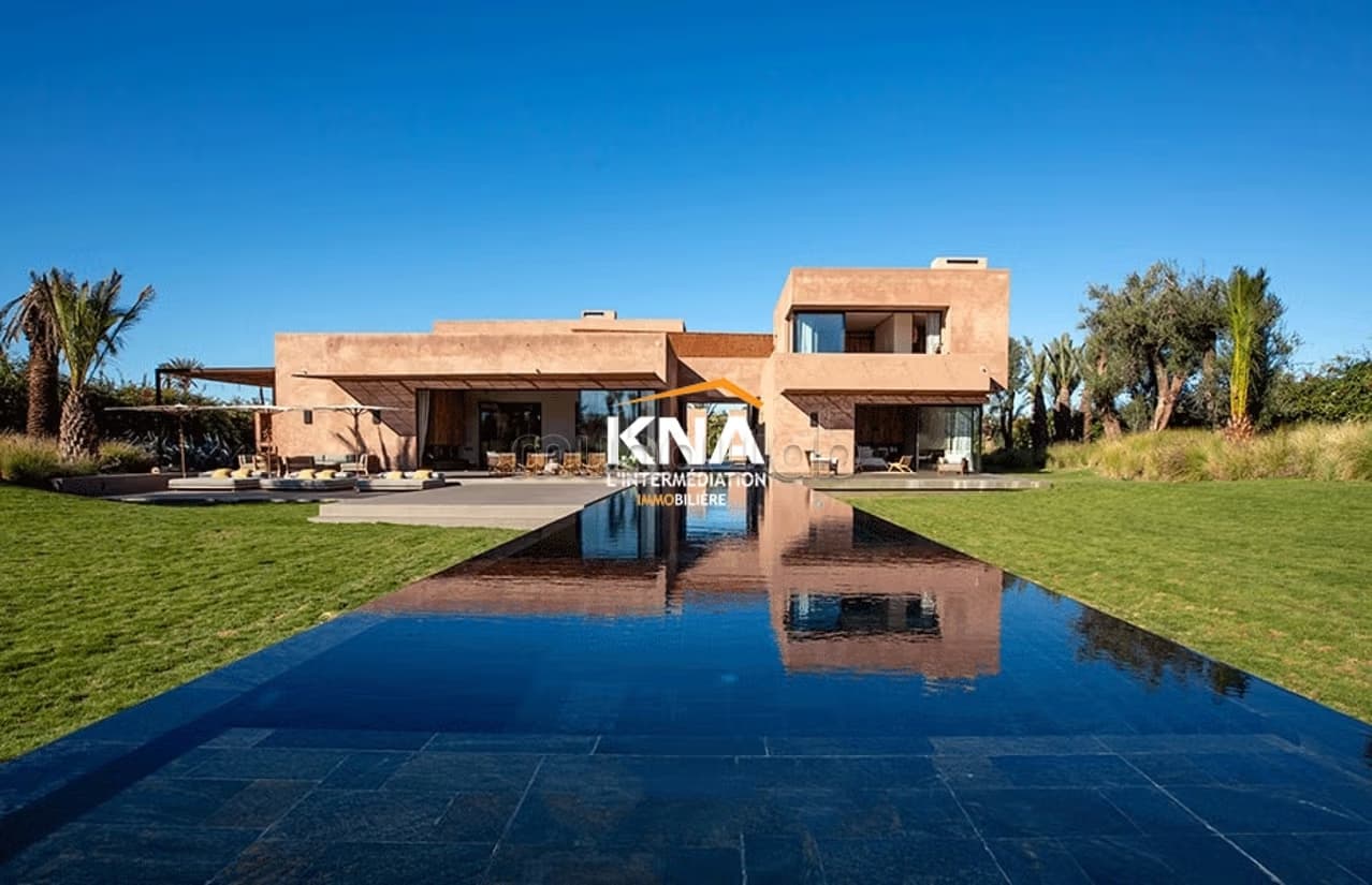 Superbe Villa contemporaine face aux montagnes de l'Atlas