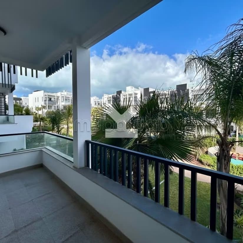 Appartement à Louer de 266.0 m² à Casablanca, Ain Diab Exten...