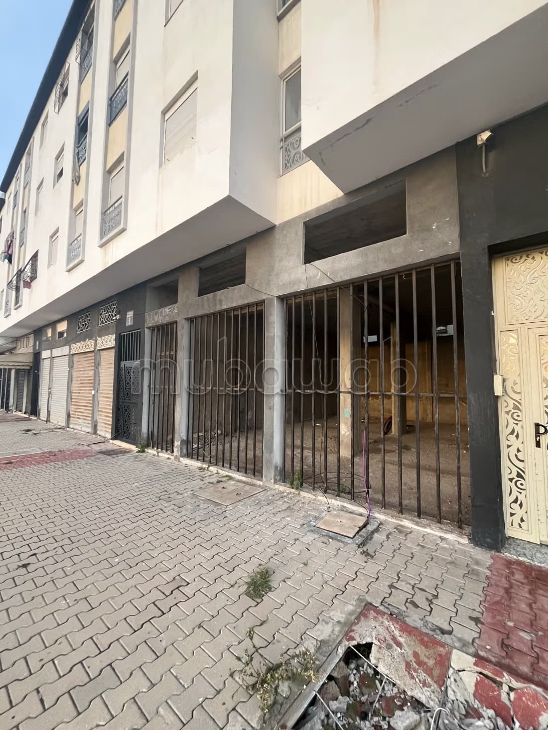 Espace Commercial Avenue Khalil Jabrane