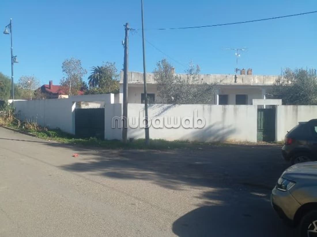 Villa à vendre bd BIR Anzarane zone commerciale et immeubleR...