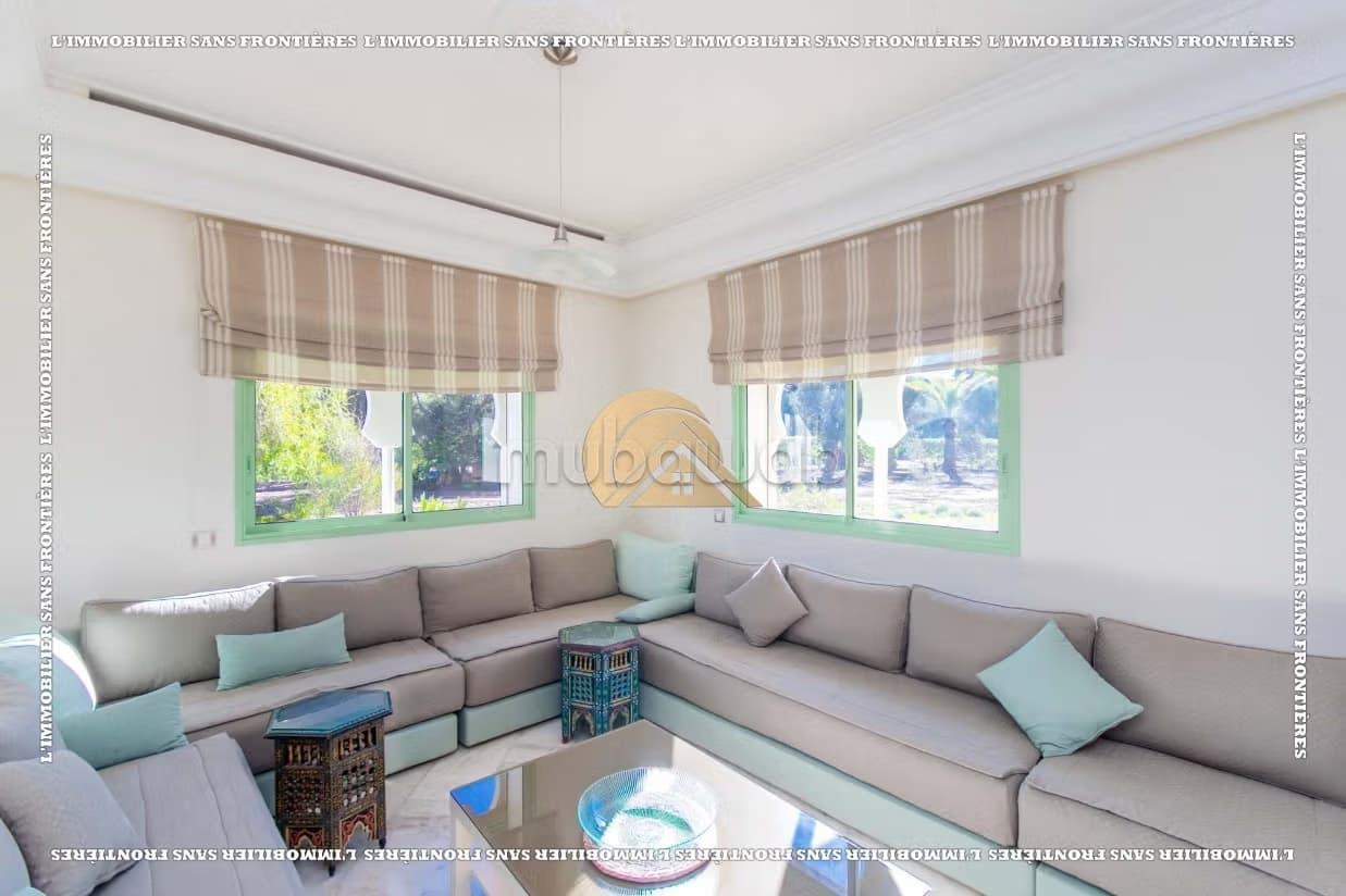 Appartement à louer à Palmeraie, Marrakech — Jardin privé –...