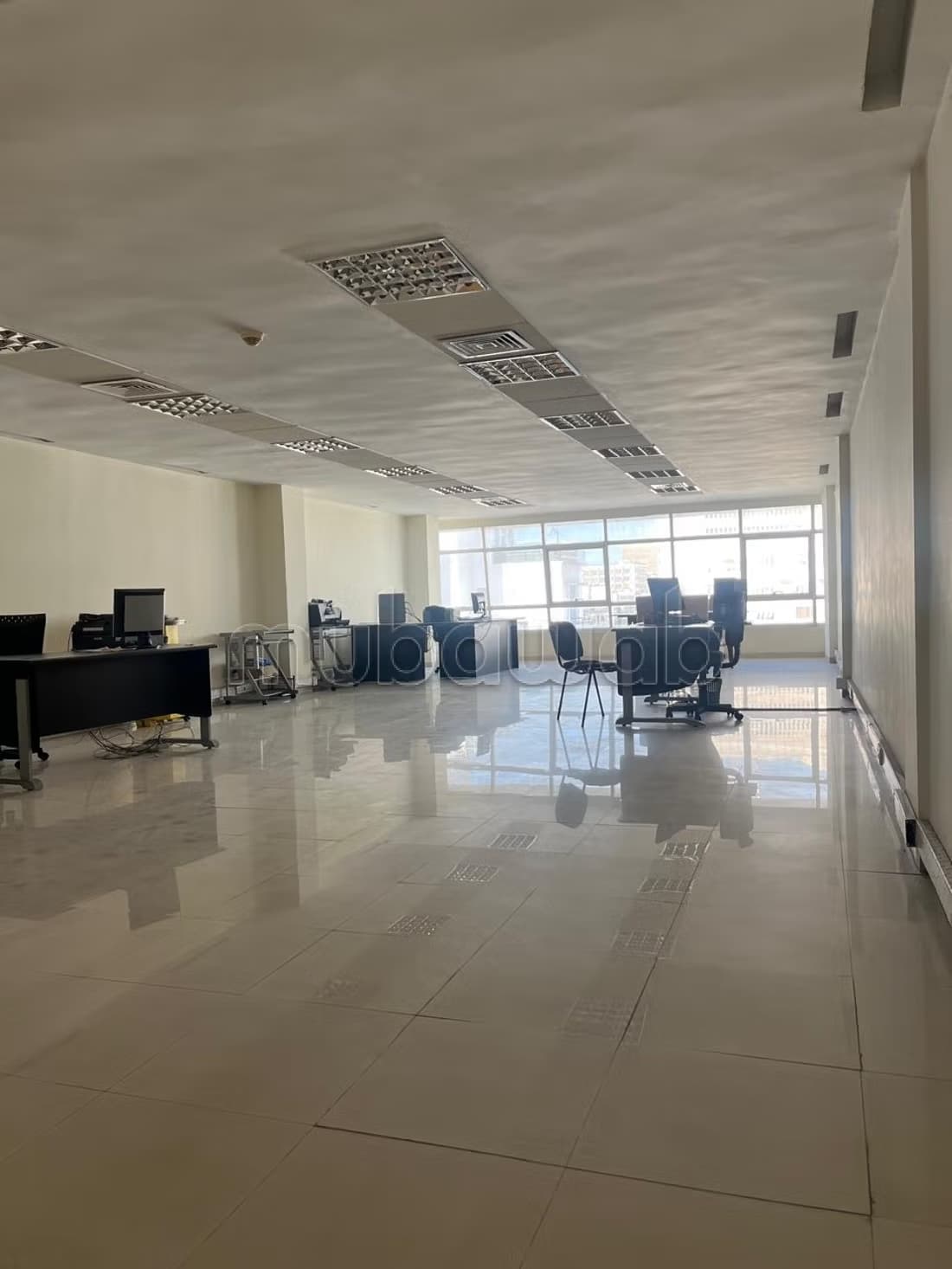 Bureaux à l'achat en Centre Ville. Superficie 100 m²