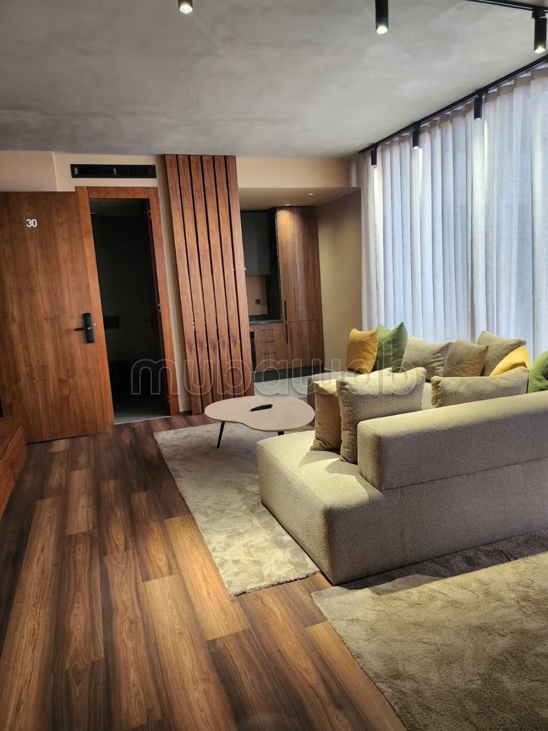 Grand studio Neuf avec terrasse et salle de sport à louer à...