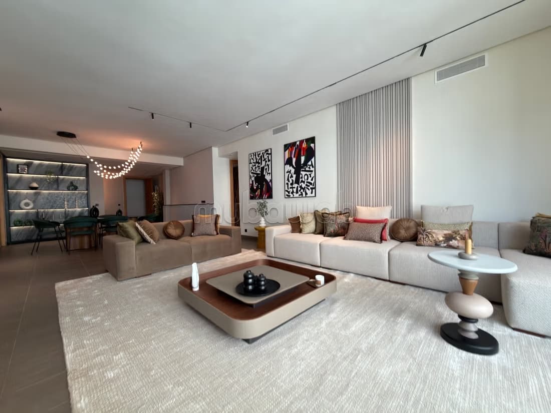 Appartement de prestige de 193 m2 en plein coeur de ain diab