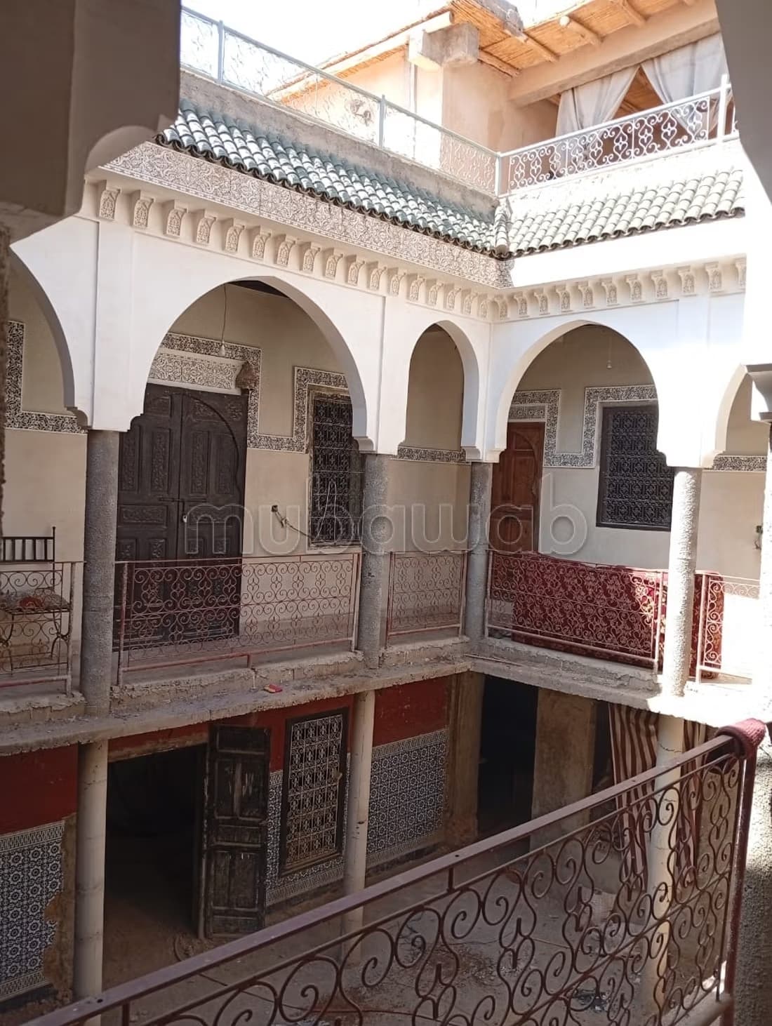 Riad à vendre à Michouar. 6 chambres agréables. Salon tradit...