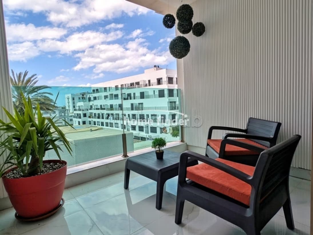 Studio à louer sur sur Val d'Anfa 48 m²
