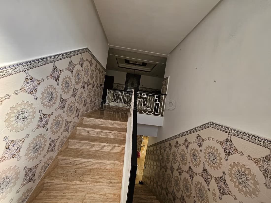 Somptueuse maison à vendre à Victoria. 4 chambres. Environne...