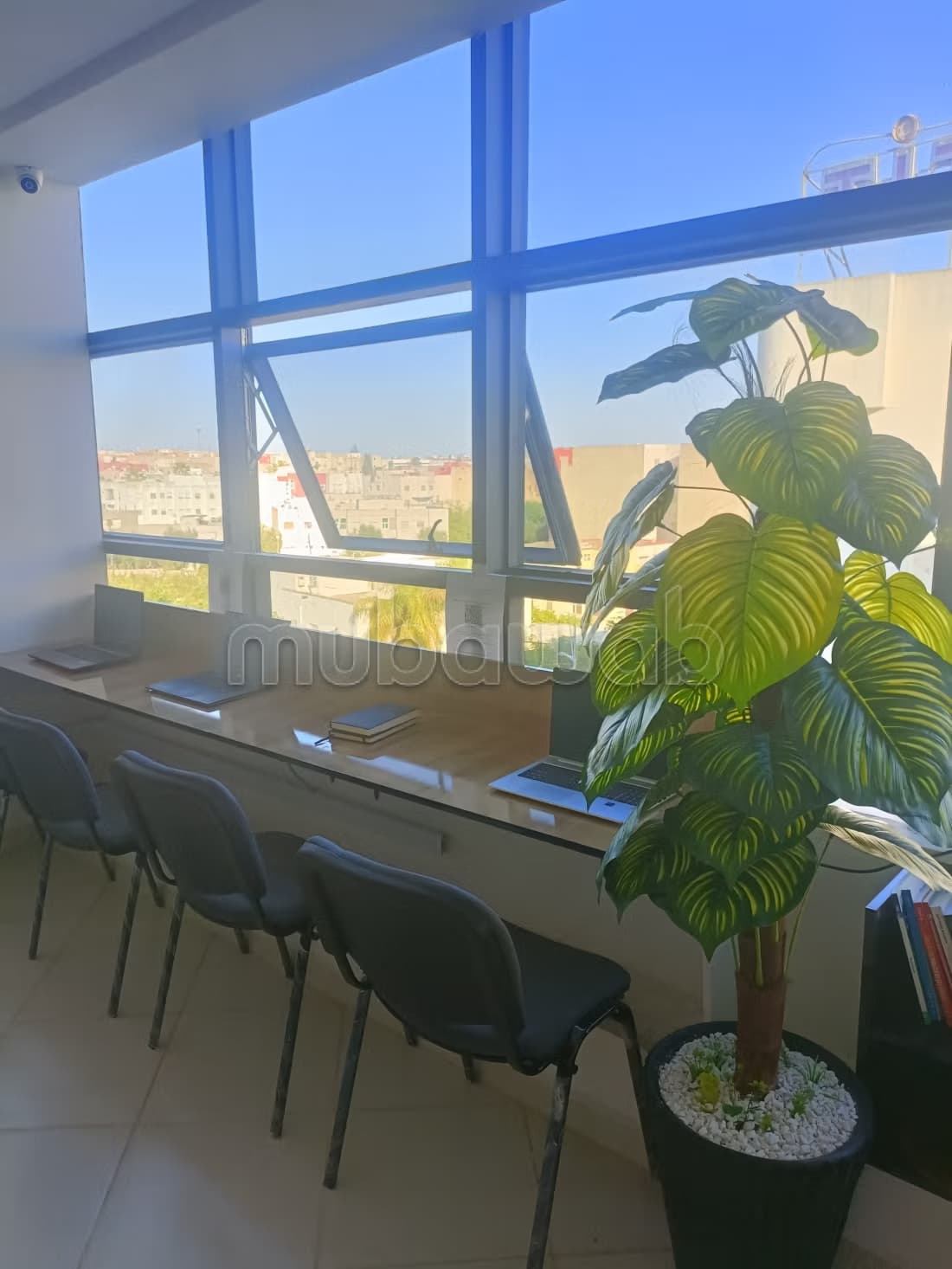 Bureau de 50 m², idéal pour cabinet ou société