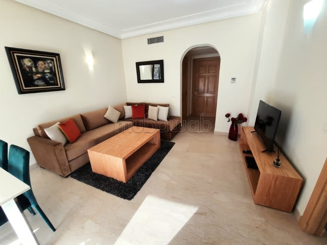 Gauthier joli studio meuble a louer 1ch