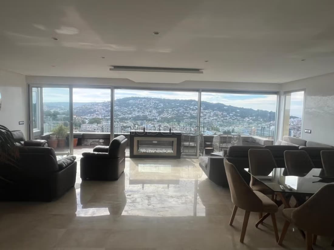 Grand appartement d'élégance à vendre à Iberia