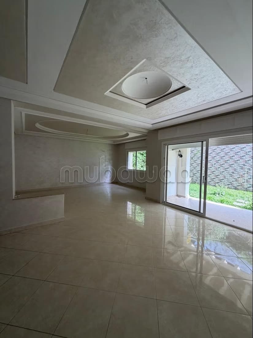 Spacieux appartement à louer, Boubana