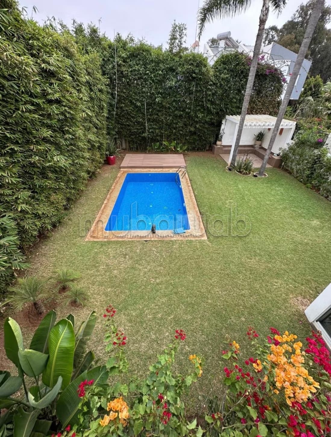Villa meublée avec piscine à louer à rabat agdal
