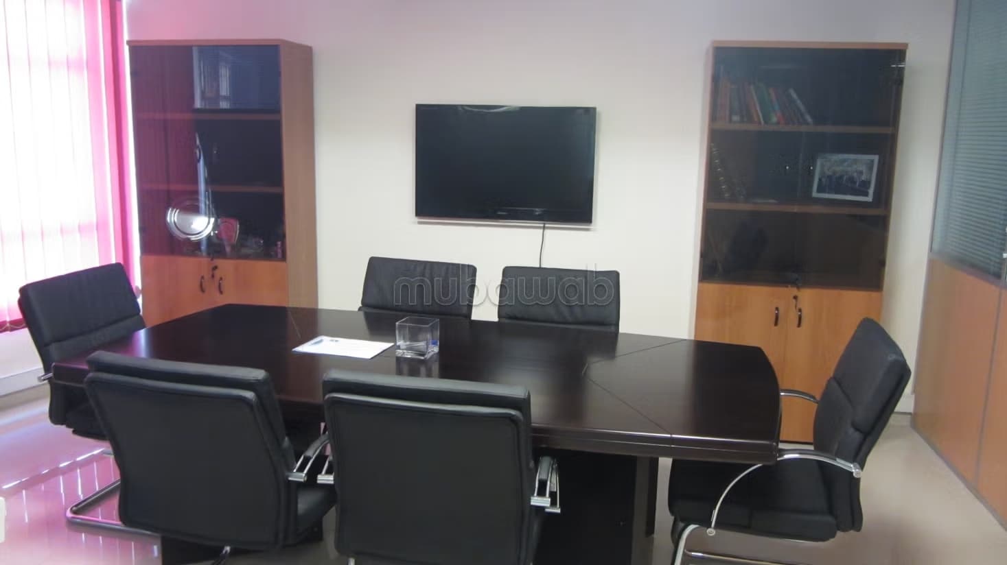Location de bureaux à Sidi Belyout. Surface totale 167 m²