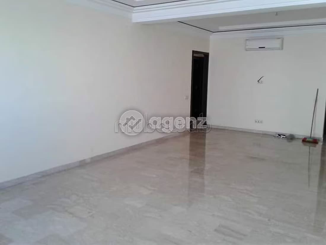Appartement à vendre 119 m², 2 chambres Val Fleurie Casablan...