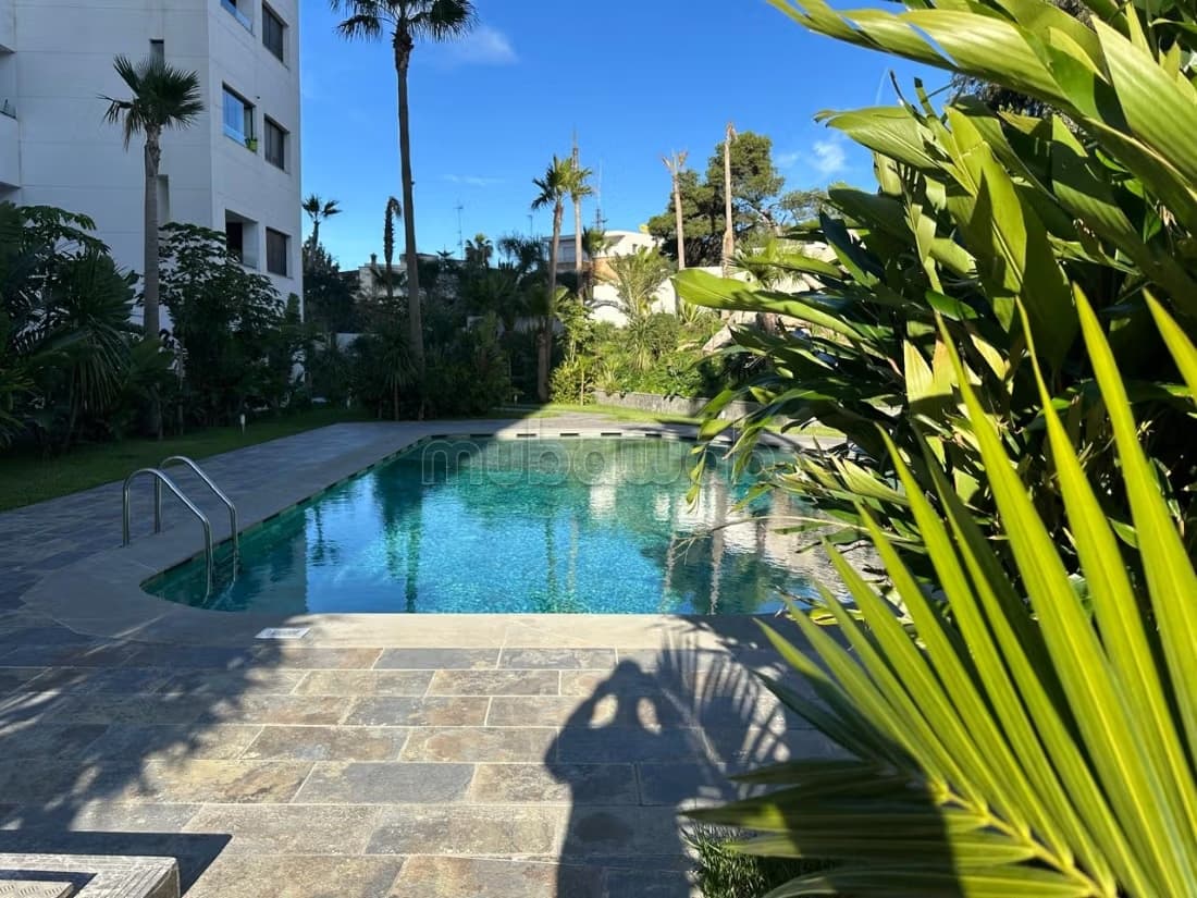 Appartement en vente à Port Tanger ville. 2 belles chambres...