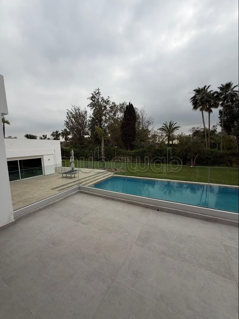 Villa meublée à louer à rabat cartier souissi