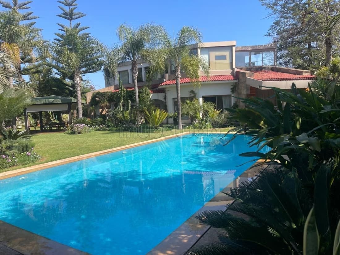 Villa à vendre à Rabat – Souissi