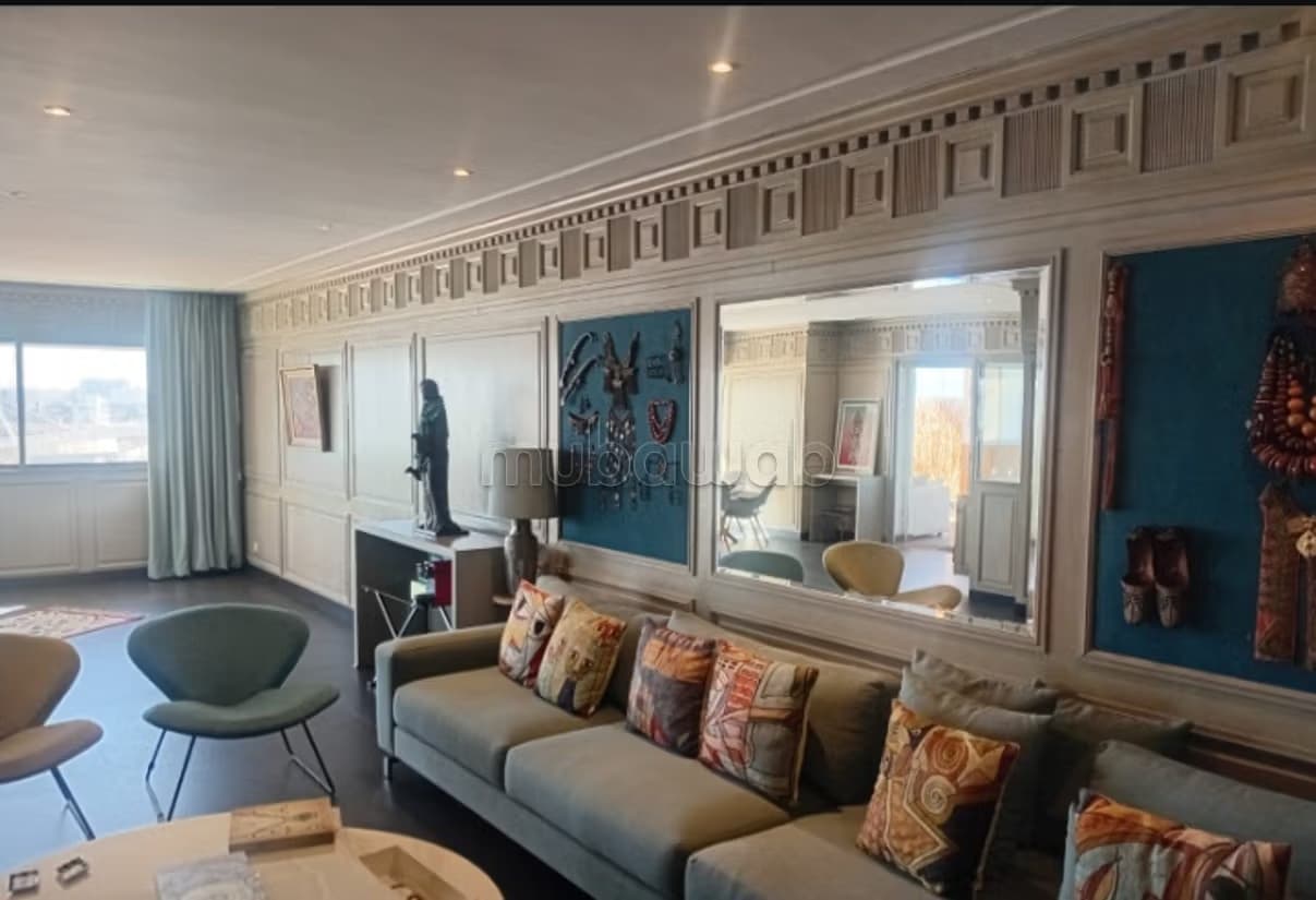 Appartement d exécution Marina meublé