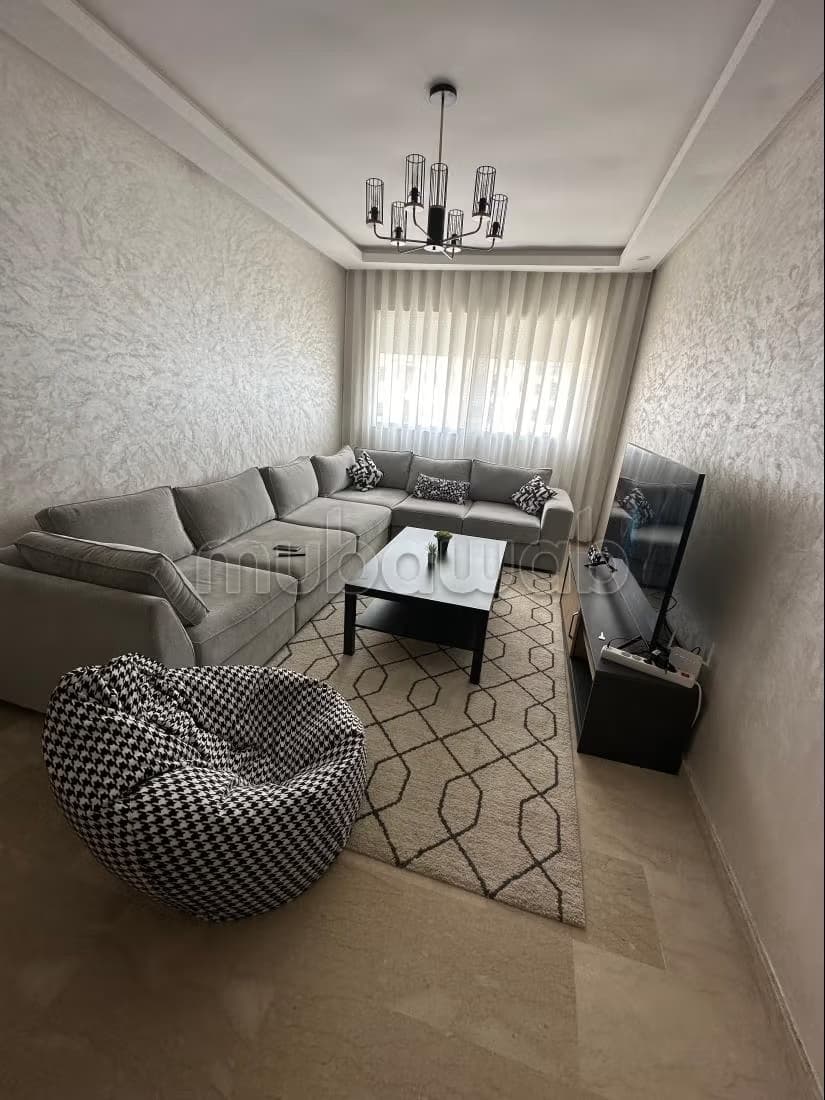 Appartement à louer en residence. Surface totale 80 m². Bien...