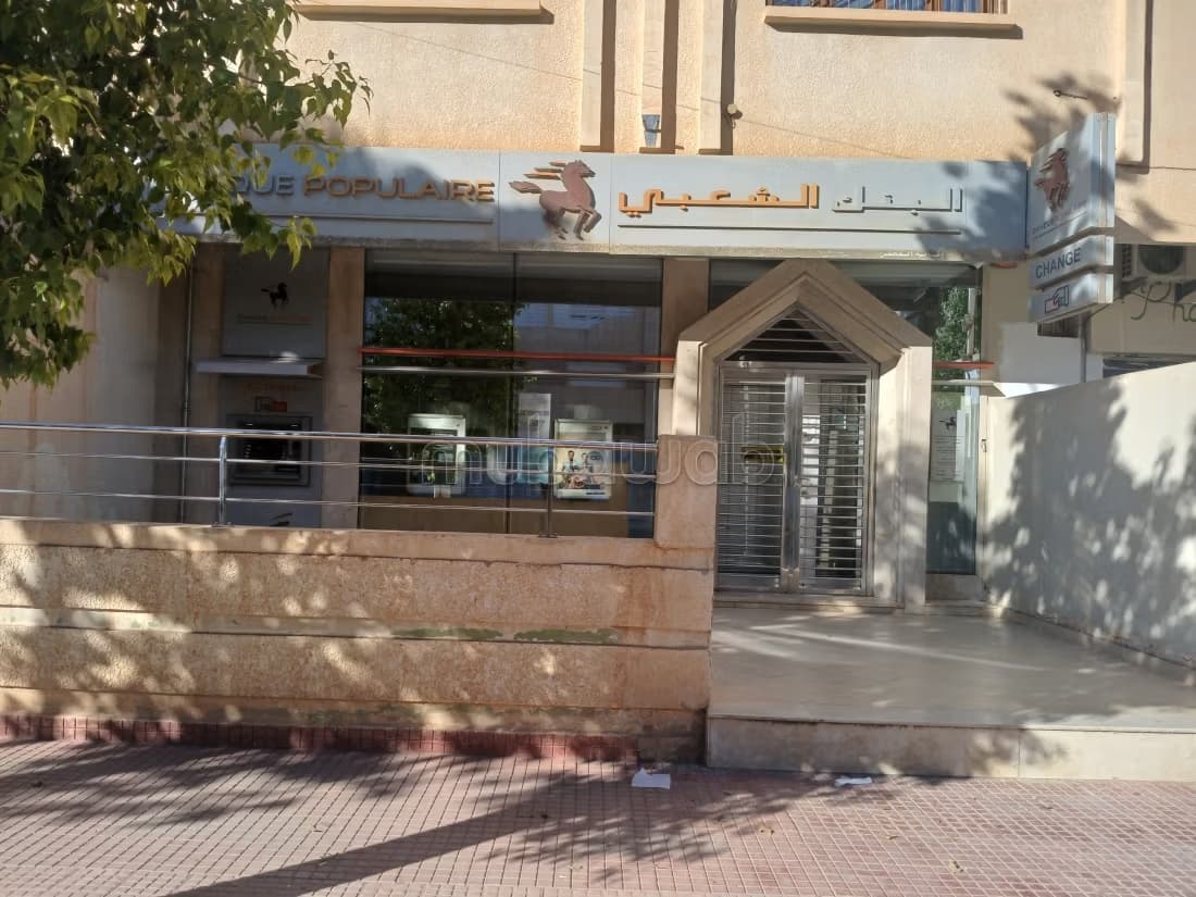 Agence bancaire à louer
