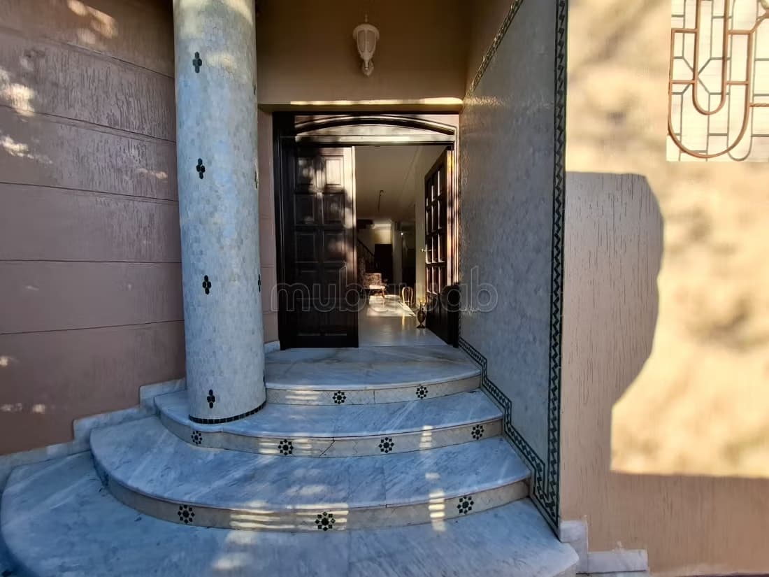 Magnifique villa à vendre à Oulad Wjih. 5 belles chambres. M...