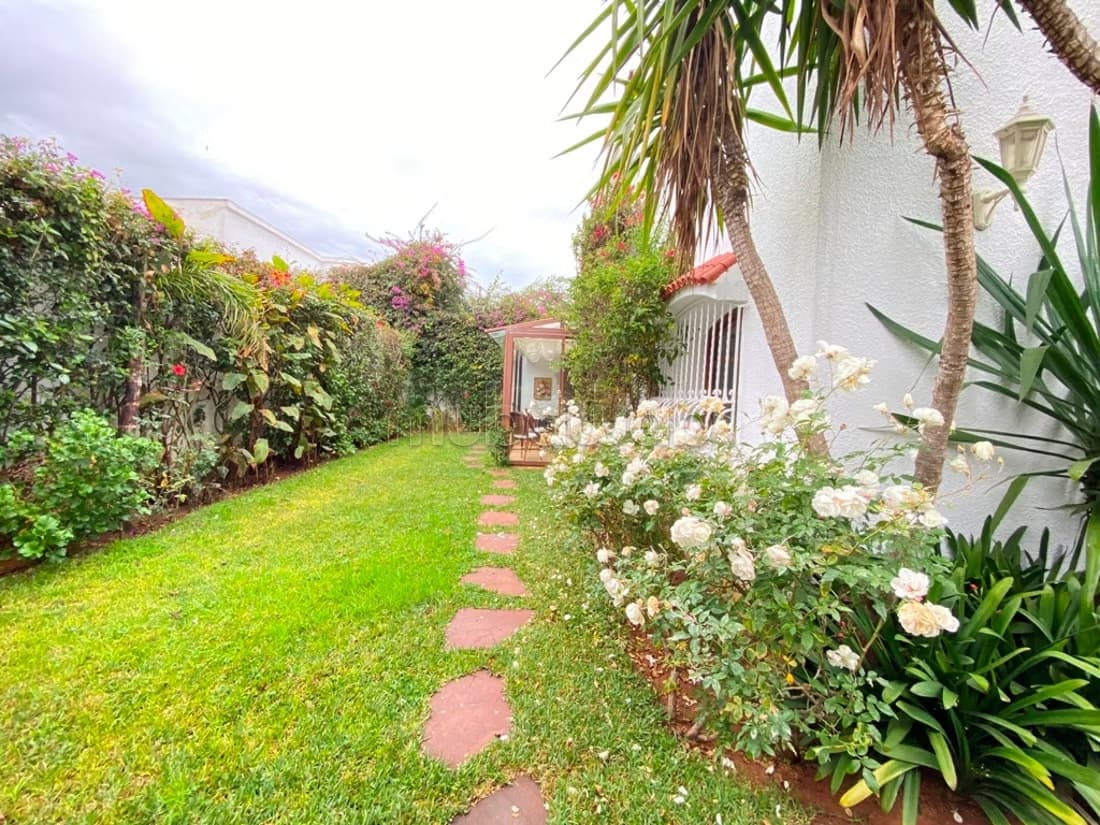 Somptueuse villa à louer en Hassan Centre Ville Rabat