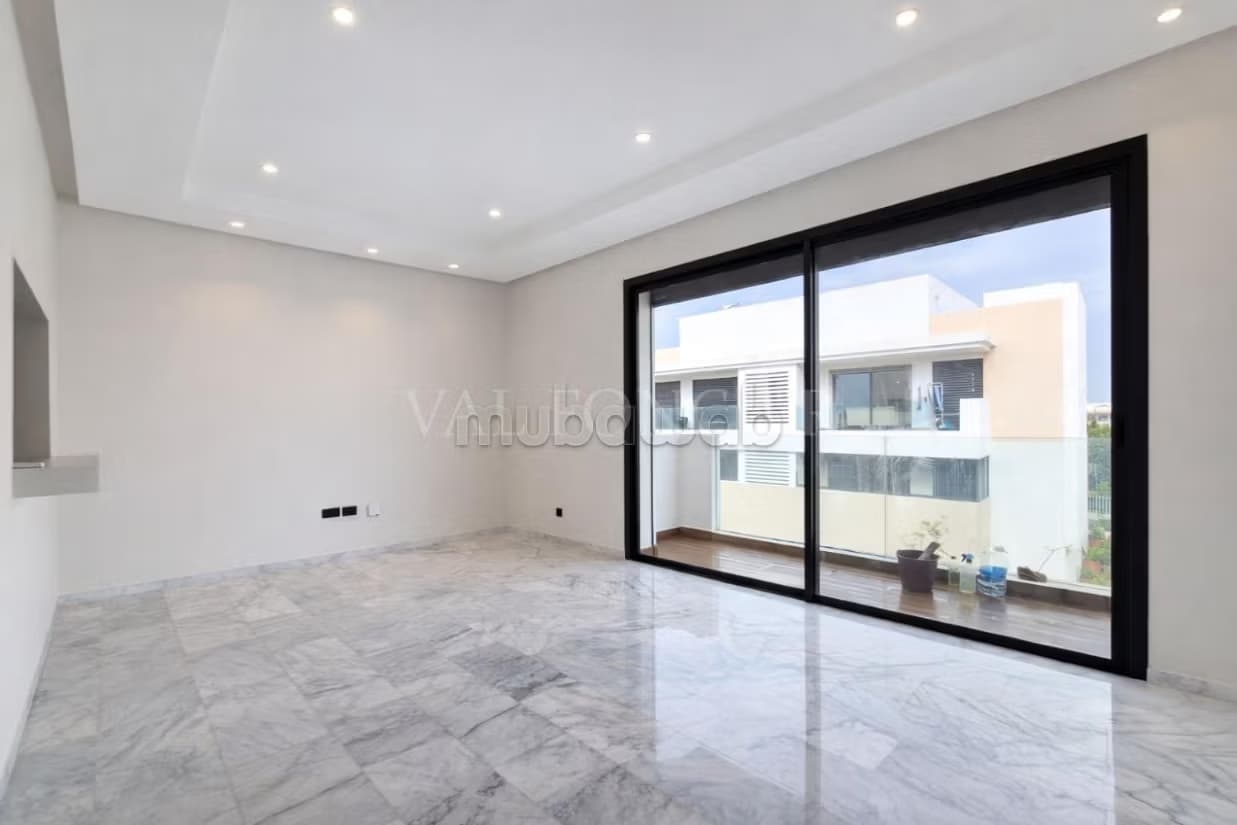 Location superbe studio neuf avec terrasse 60m2 Bouskoura vi...