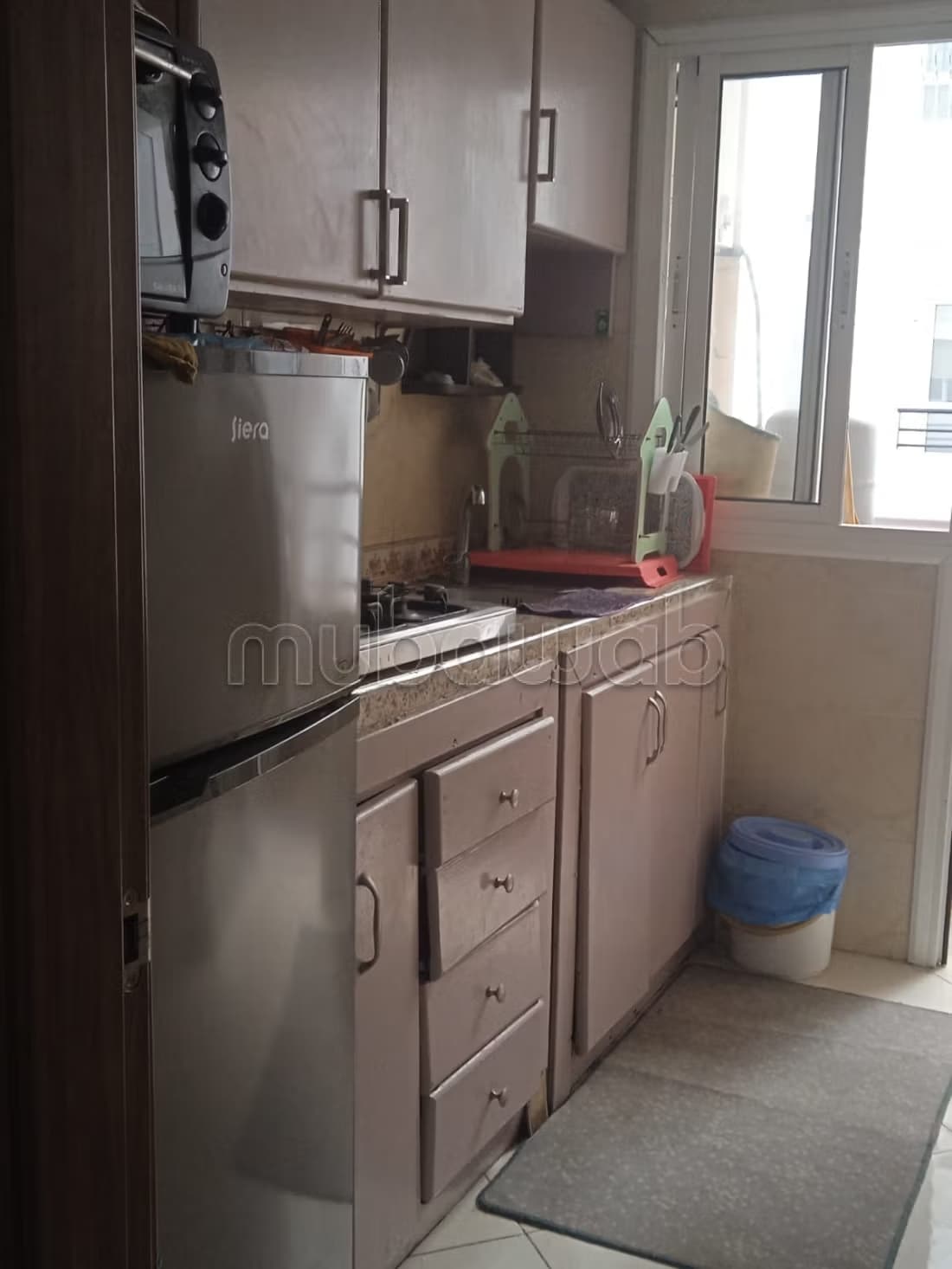 Appartement en location à Jirrari. Superficie 65 m². Meublé
