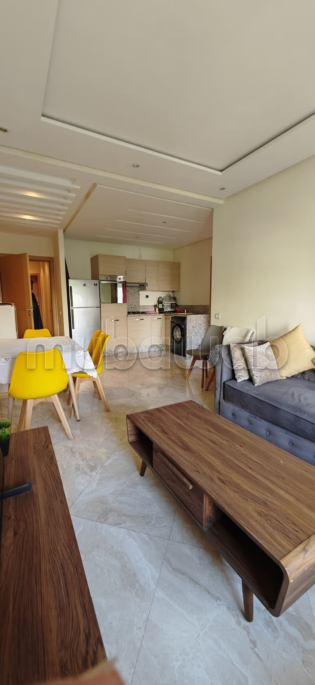 Location d'un appartement à Riad Salam. 1 Pièce. Meublé