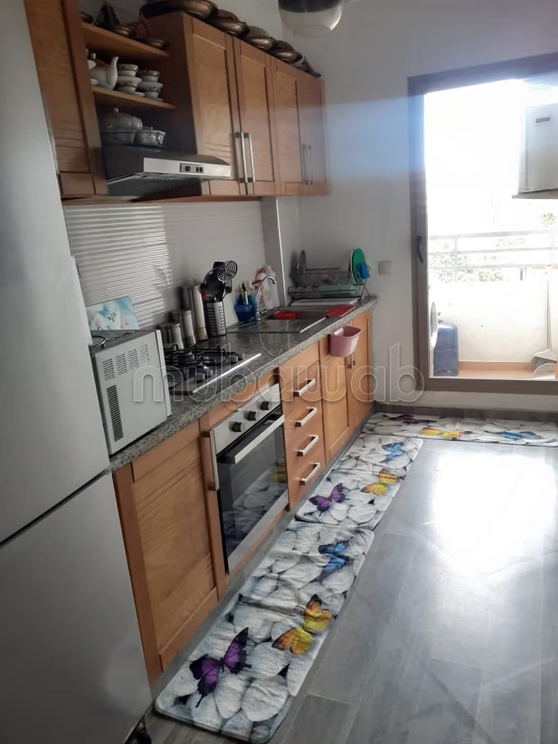 Prés de naershor apprt meublé à louer