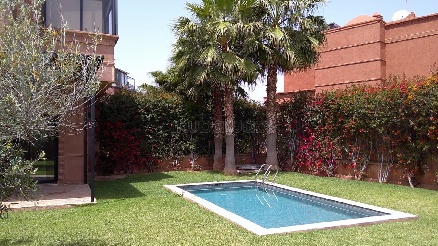 Belle petite villa dans le quartier d'Amelkis