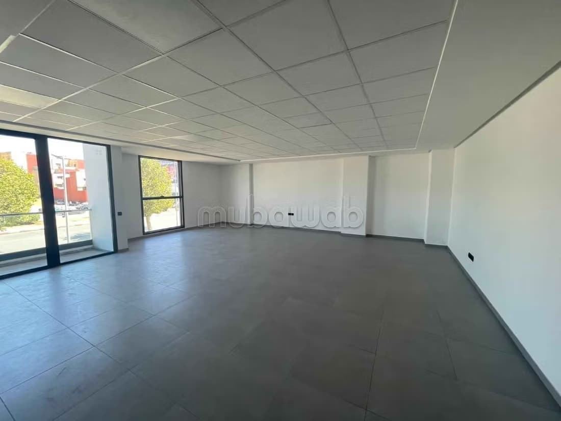 Des plateaux bureaux a vendre