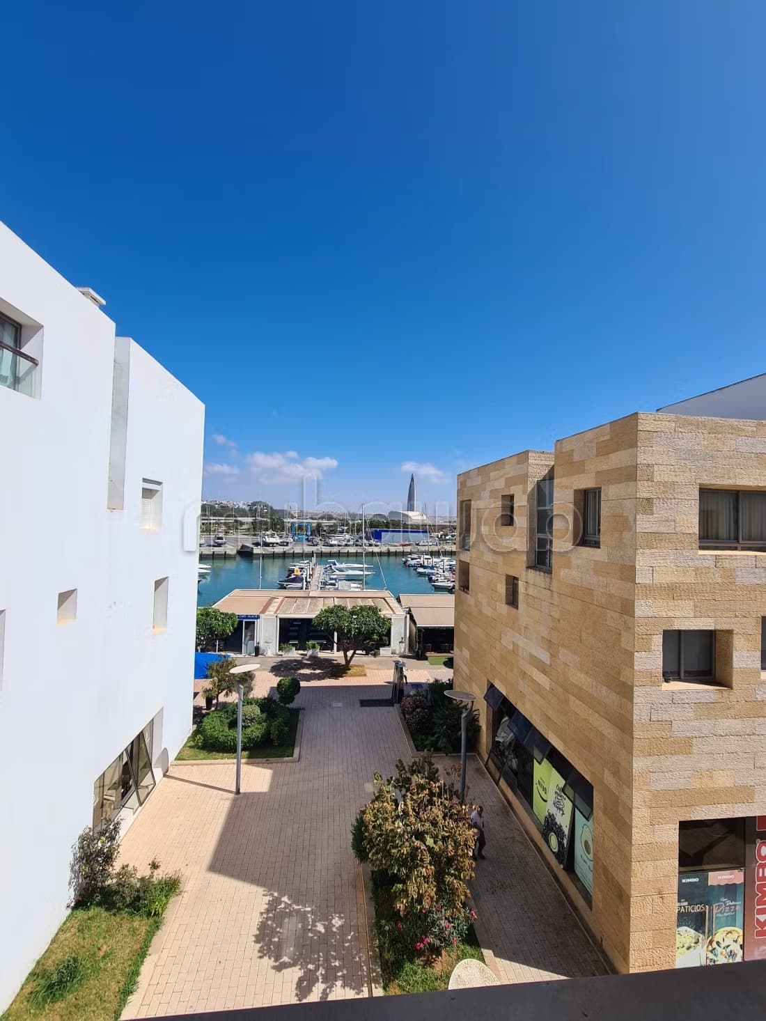 Appartement meublé avec vue sur la Marina