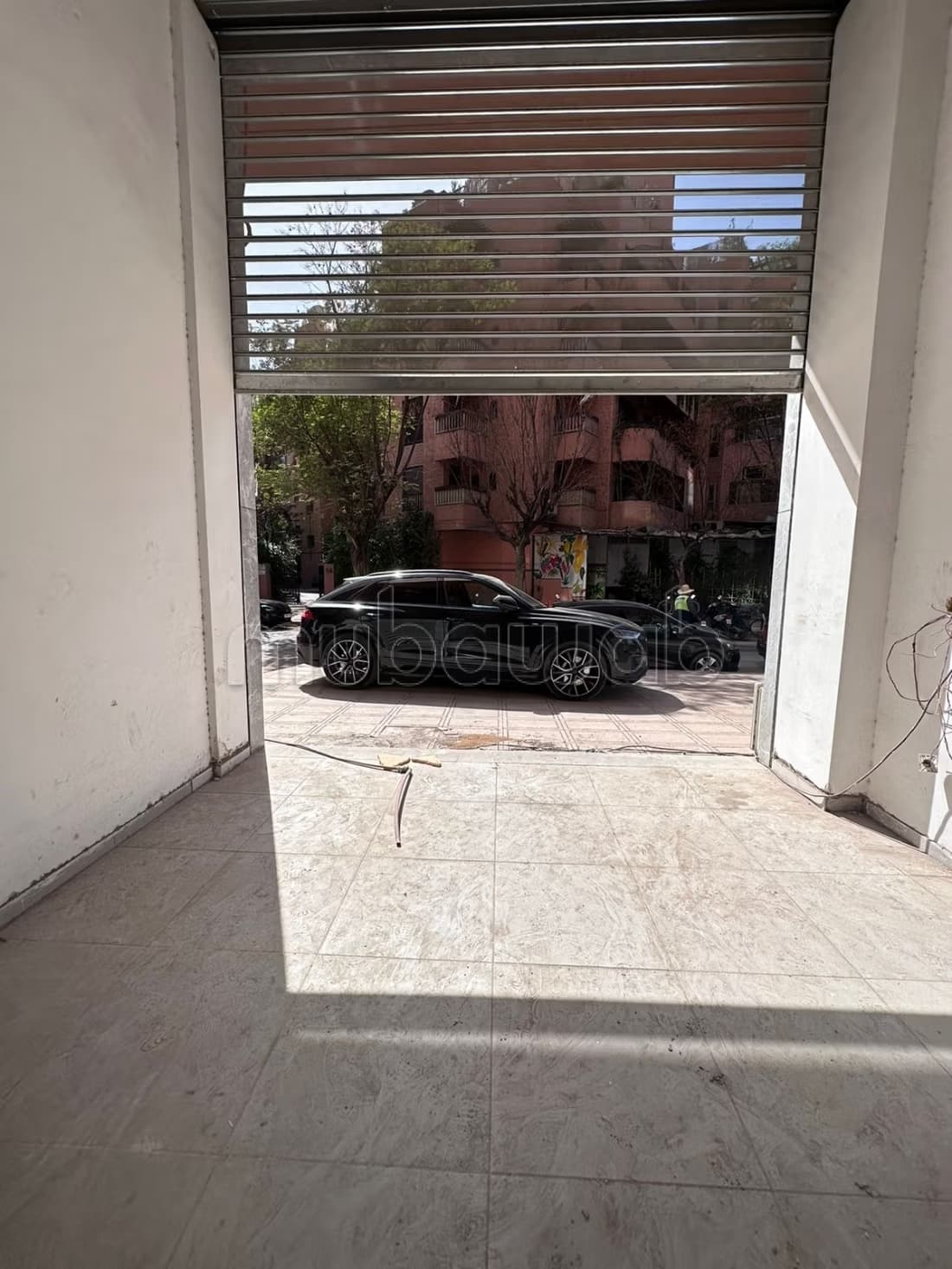Location: Local commercial Gueliz 41m et 27m mezzanine