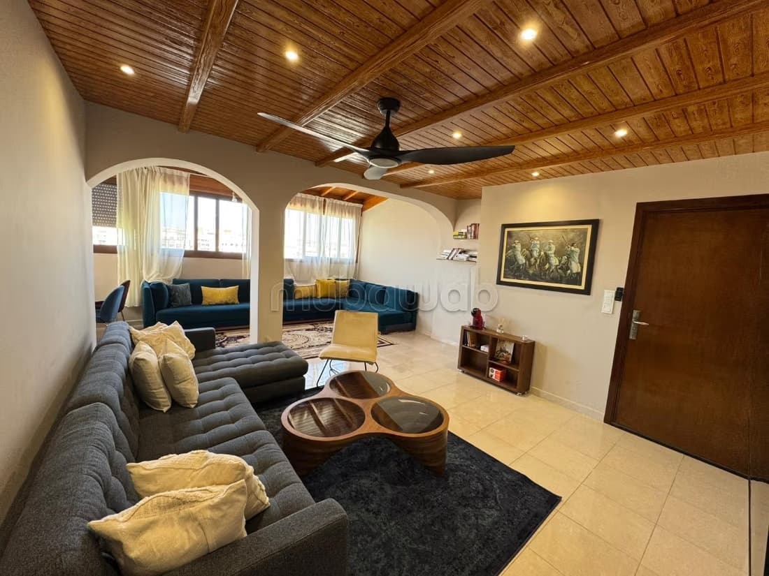 Appartement meublé à louer – Confort, luminosité et intimité...